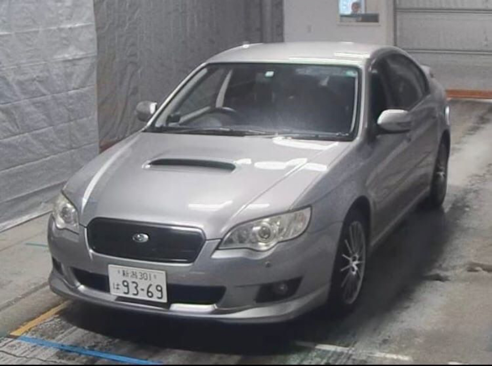 SUBARU LEGACY