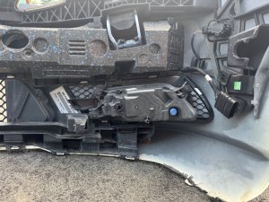 Бампер передний MERCEDES-BENZ E-CLASS 212047 2011