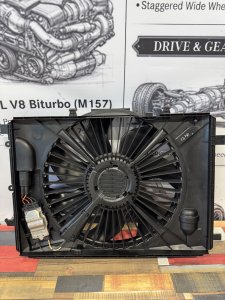 Вентилятор радиатора MERCEDES-BENZ E-CLASS OEM A2045000393 212047 2011