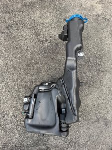 Бачок Омывателя MERCEDES-BENZ E-CLASS OEM А20486019 212047 2011