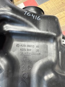 Бачок Омывателя MERCEDES-BENZ E-CLASS OEM А20486019 212047 2011