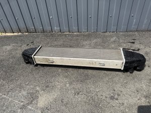 Интеркулер MERCEDES-BENZ E-CLASS OEM А2045000100 212047 2011