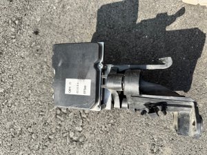Блок ABS MERCEDES-BENZ E-CLASS OEM А2124313512 212047 2011