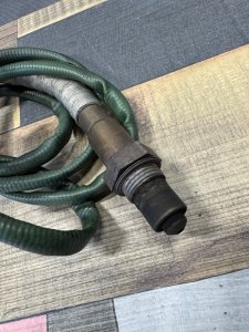 Датчик кислородный передний MERCEDES-BENZ E-CLASS OEM А0065422718 212047 2011