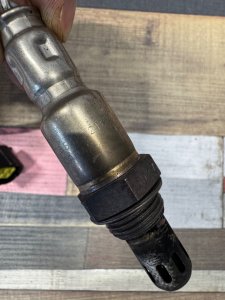 Датчик кислородный задний MERCEDES-BENZ E-CLASS OEM А0065422218 212047 2011