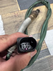 Датчик кислородный передний MERCEDES-BENZ E-CLASS OEM 0065422718 212047 2011