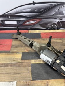 Трапеця дворников MERCEDES-BENZ E-CLASS OEM А2128201340 212047 2011