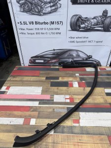 Накладка двери переедняя левая MERCEDES-BENZ E-CLASS OEM А2127250171 212047 2011