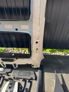 Потолок MERCEDES-BENZ E-CLASS 212047 2011