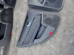 Обшивки дверей MERCEDES-BENZ E-CLASS 212047 2011