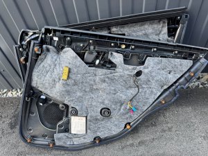 Обшивки дверей MERCEDES-BENZ E-CLASS 212047 2011