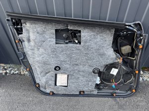 Обшивки дверей MERCEDES-BENZ E-CLASS 212047 2011