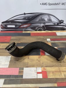 Патрубок интрекуллера А2045282582 MERCEDES-BENZ E-CLASS