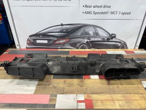 Воздуховод MERCEDES-BENZ E-CLASS OEM А2125000255 212047 2011
