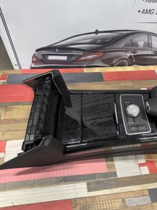Подлокотник MERCEDES-BENZ E-CLASS 212047 2011