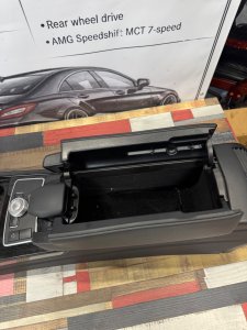 Подлокотник MERCEDES-BENZ E-CLASS 212047 2011