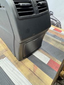 Подлокотник MERCEDES-BENZ E-CLASS 212047 2011
