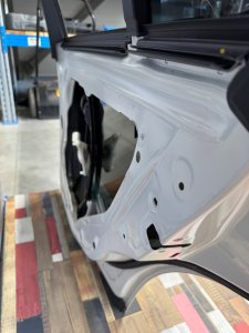 Дверь задняя правая MERCEDES-BENZ E-CLASS 212047 2011