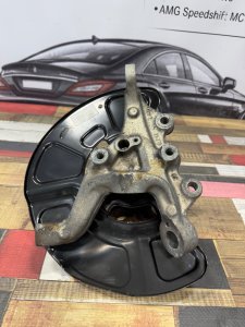 Ступица передняя правая MERCEDES-BENZ E-CLASS OEM А2124201244 212047 2011