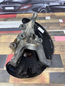 Ступица передняя левая MERCEDES-BENZ E-CLASS OEM А2124201144 212047 2011