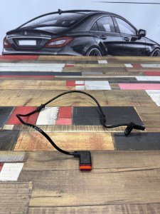 Датичик ABS задний правый А2125402117 MERCEDES-BENZ E-CLASS