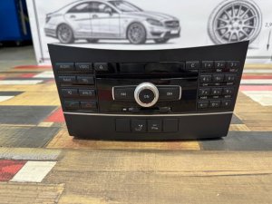 Магнитола А2129007009 MERCEDES-BENZ E-CLASS