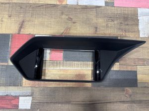 Рамка монитора А2126801536 MERCEDES-BENZ E-CLASS