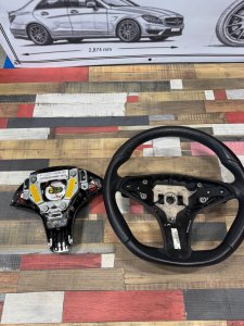 Руль с Airbag MERCEDES-BENZ E-CLASS OEM А2074601203 212047 2011