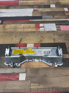 Подушка безопасности коленная MERCEDES-BENZ E-CLASS OEM А2128601002 212047 2011
