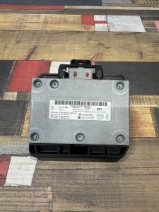 Блок управления магнитолой А2049009301 MERCEDES-BENZ E-CLASS