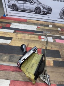 Селектор АКПП MERCEDES-BENZ E-CLASS OEM А2122671788 А2042678224 212047 2011