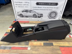 Подлокотник MERCEDES-BENZ E-CLASS