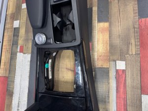 Подлокотник MERCEDES-BENZ E-CLASS 212047 2011
