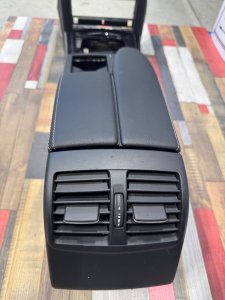Подлокотник MERCEDES-BENZ E-CLASS 212047 2011