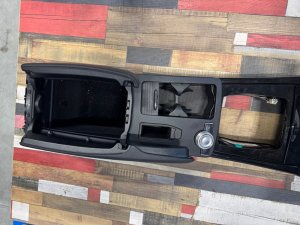 Подлокотник MERCEDES-BENZ E-CLASS 212047 2011