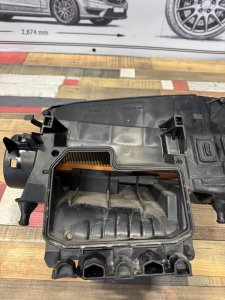 Короб водушного фильтра MERCEDES BENZ C-CLASS OEM А2710901601 204248 2012