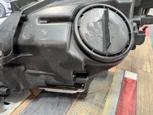 Фары передние MERCEDES-BENZ E-CLASS OEM А2128202059 А2128201959 212047 2011