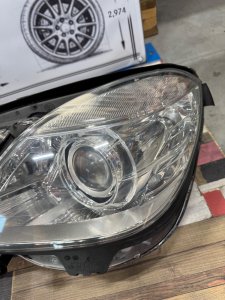 Фары передние MERCEDES-BENZ E-CLASS OEM А2128205861 А2128205761 212047 2011