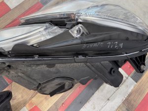 Фары передние MERCEDES-BENZ E-CLASS OEM А2128205861 А2128205761 212047 2011