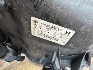 Фары передние MERCEDES-BENZ E-CLASS OEM А2128205861 А2128205761 212047 2011