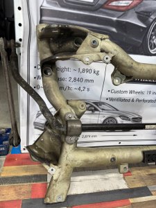 Подрамник передний MERCEDES-BENZ E-CLASS 212047 2011