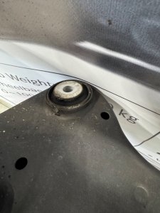 Подрамник задний MERCEDES-BENZ E-CLASS 212047 2011