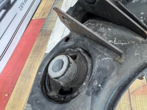 Подрамник задний MERCEDES-BENZ E-CLASS 212047 2011
