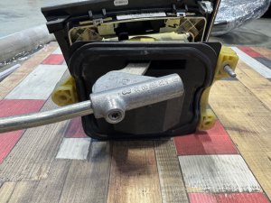 Селектор АКПП MERCEDES BENZ C-CLASS OEM А2042677524 204248 2012