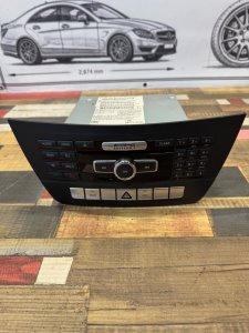 Магнитола А2049006211 MERCEDES BENZ C-CLASS