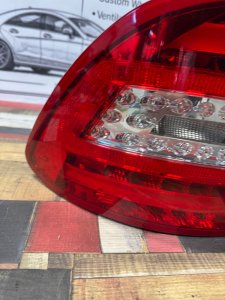 Фонарь задний правый MERCEDES BENZ C-CLASS OEM А2048206564 204248 2012