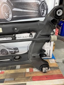 Подрамник задний MERCEDES BENZ C-CLASS 204248 2012