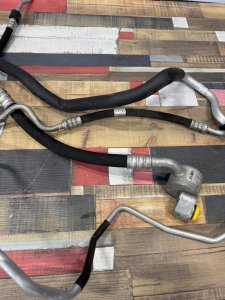 Трубки Кондиционера MERCEDES BENZ C-CLASS OEM А2048306115 А2078304515 А2048302416 А2048304916 204248 2012