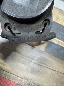 помпа MERCEDES BENZ C-CLASS OEM А2118350028 204248 2012