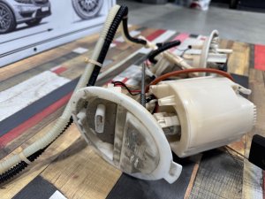 Бензонасос MERCEDES BENZ C-CLASS 204248 2012
